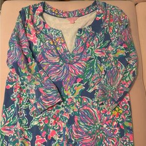 GUC Lilly Pulitzer v-neck tunic size L